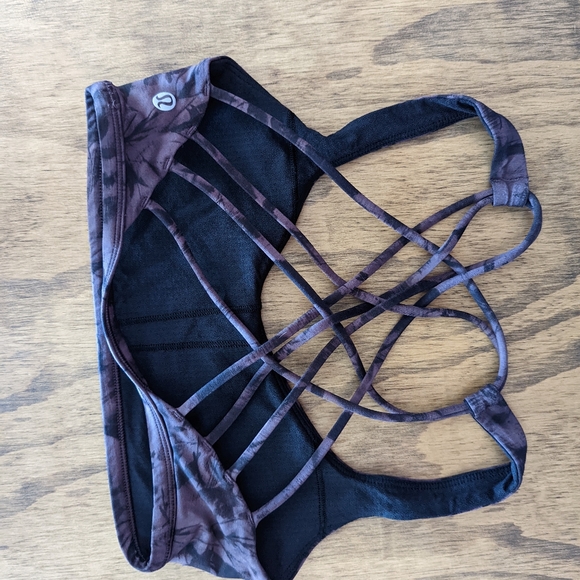Lululemon Free to Be Wild Bra - Picture 2 of 3